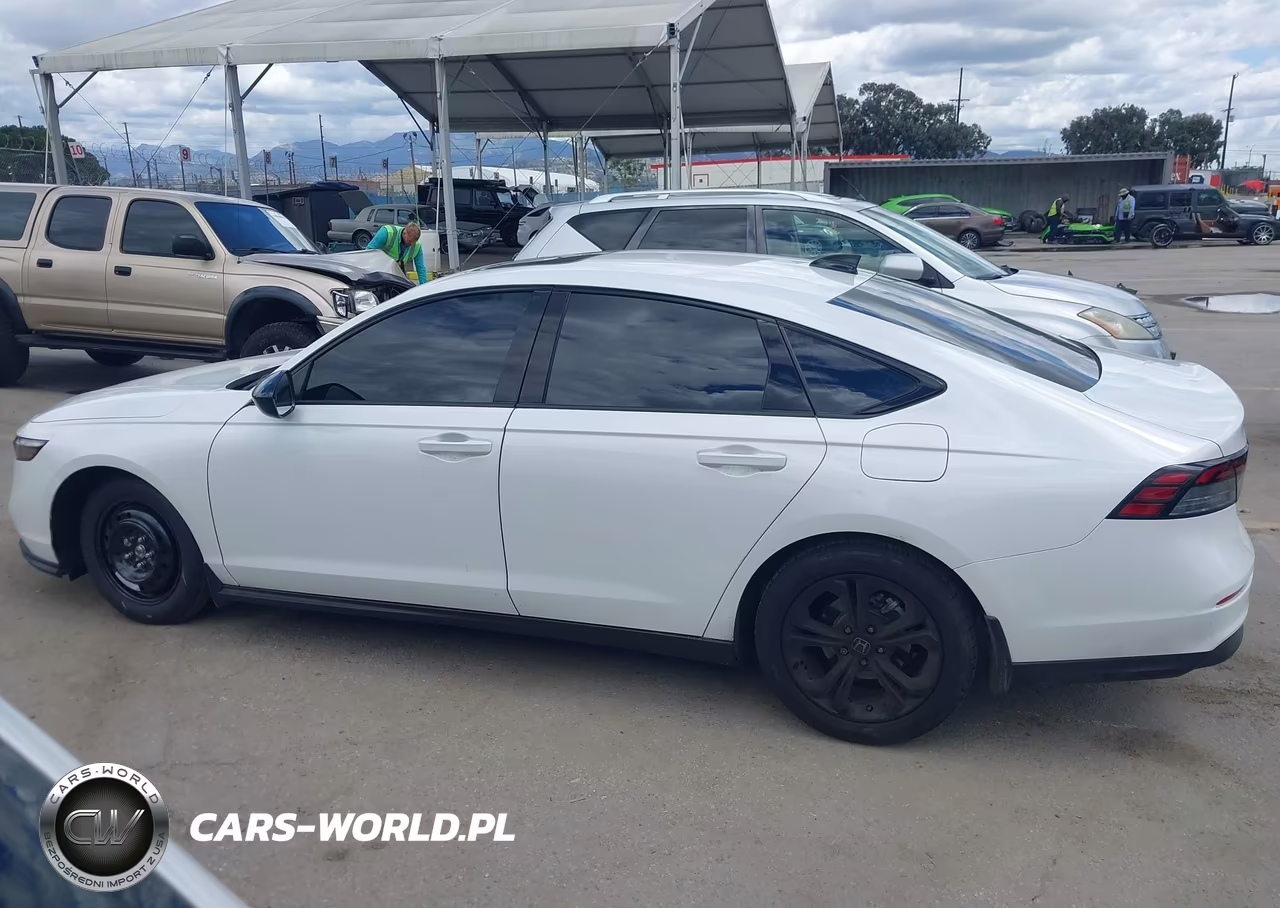 2025 Honda Accord Se VIN:1HGCY1F49SA026150 - 15