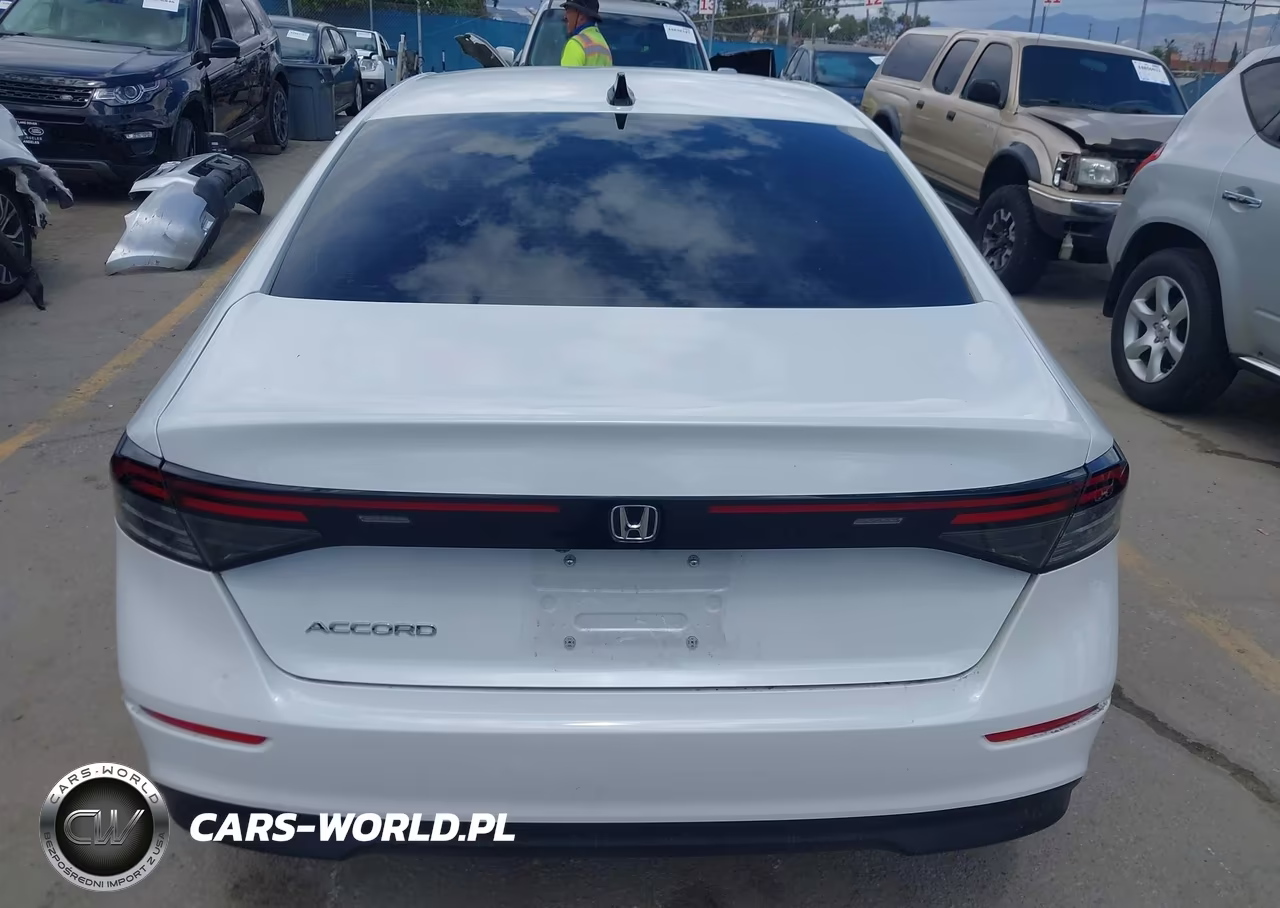 2025 Honda Accord Se VIN:1HGCY1F49SA026150 - 17