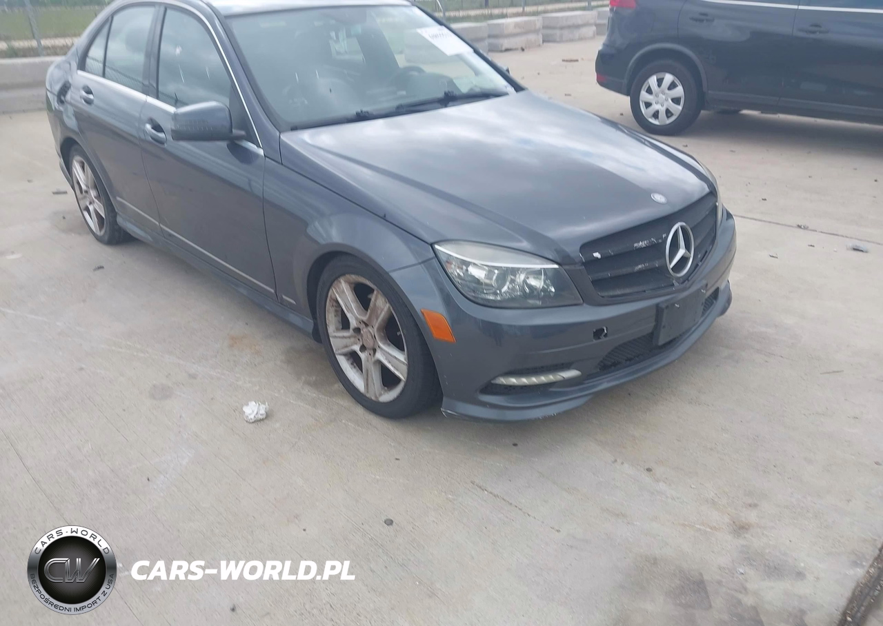 2011 Mercedes-Benz C 300 Luxury 4Matic-Sport 4Matic