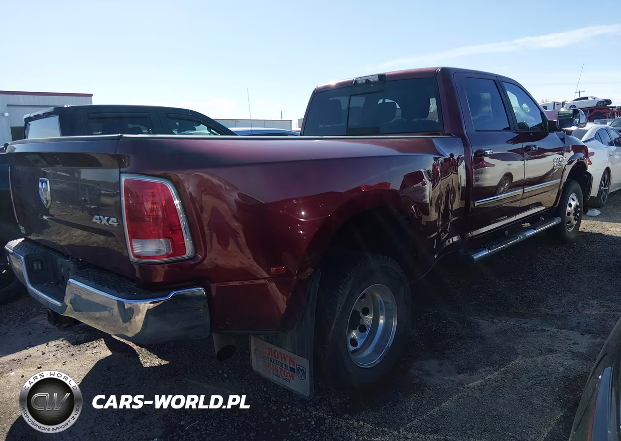 2018 Ram 3500 Laramie 4X4 8' Box VIN:3C63RRJL1JG271556 - 4