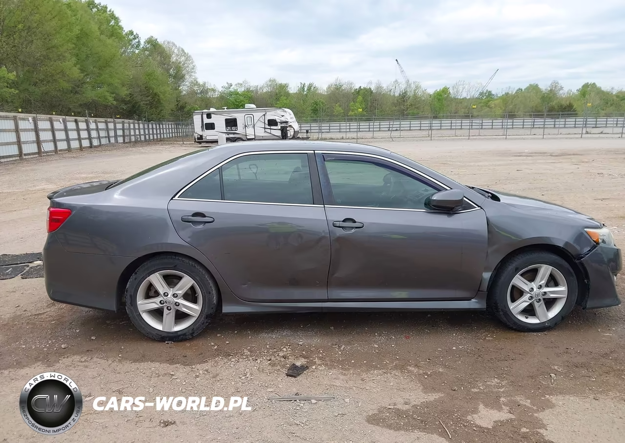 2014 Toyota Camry Se VIN:4T1BF1FK5EU407149 - 13