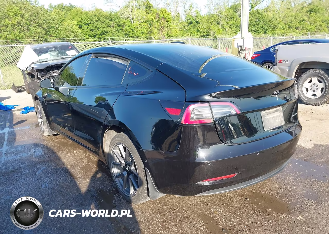 2022 Tesla Model 3 Long Range Dual Motor All-Wheel Drive VIN:5YJ3E1EB4NF186455 - 3