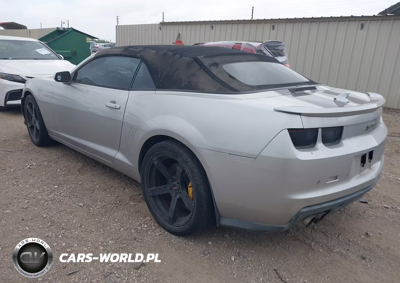 2011 Chevrolet Camaro 2Ss VIN:2G1FK3DJ1B9197450 - 3