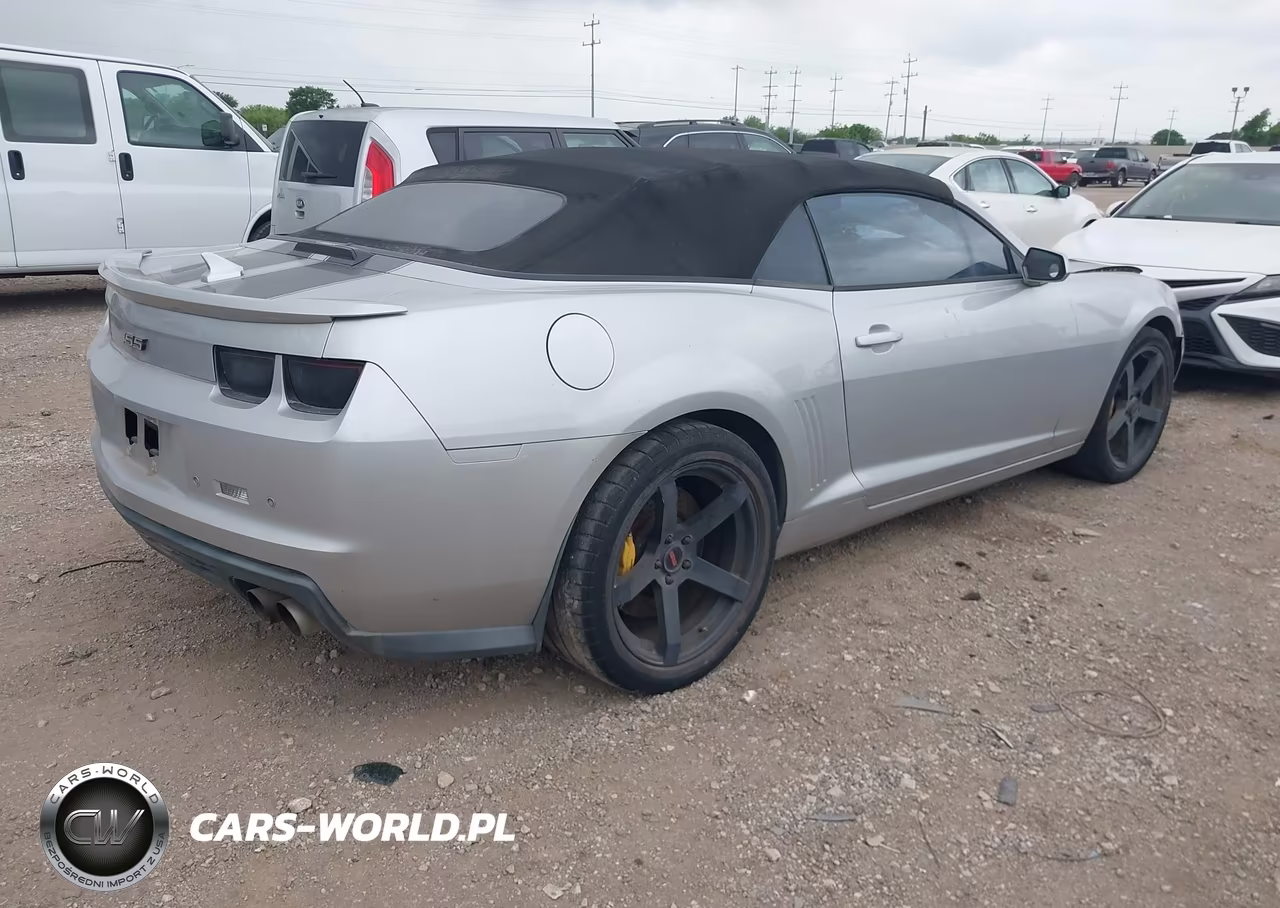 2011 Chevrolet Camaro 2Ss VIN:2G1FK3DJ1B9197450 - 4