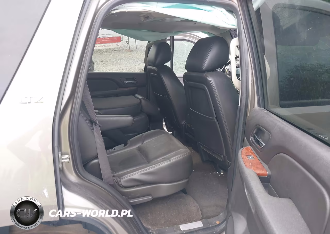2012 Chevrolet Tahoe Ltz VIN:1GNSKCE04CR284494 - 8