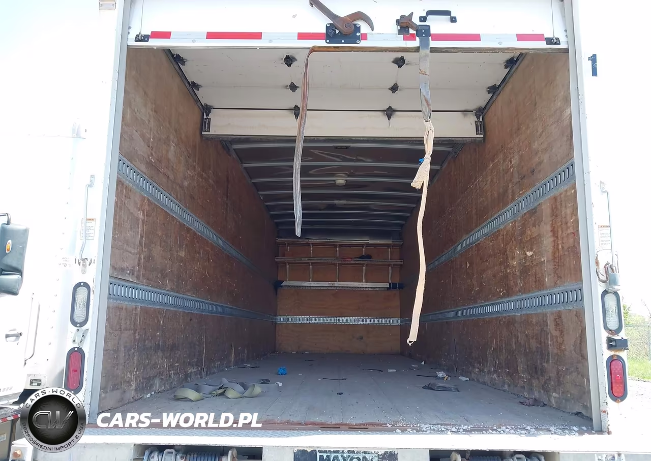 2015 Freightliner M2 106 Medium Duty VIN:1FVACWDU7FHGJ9319 - 12
