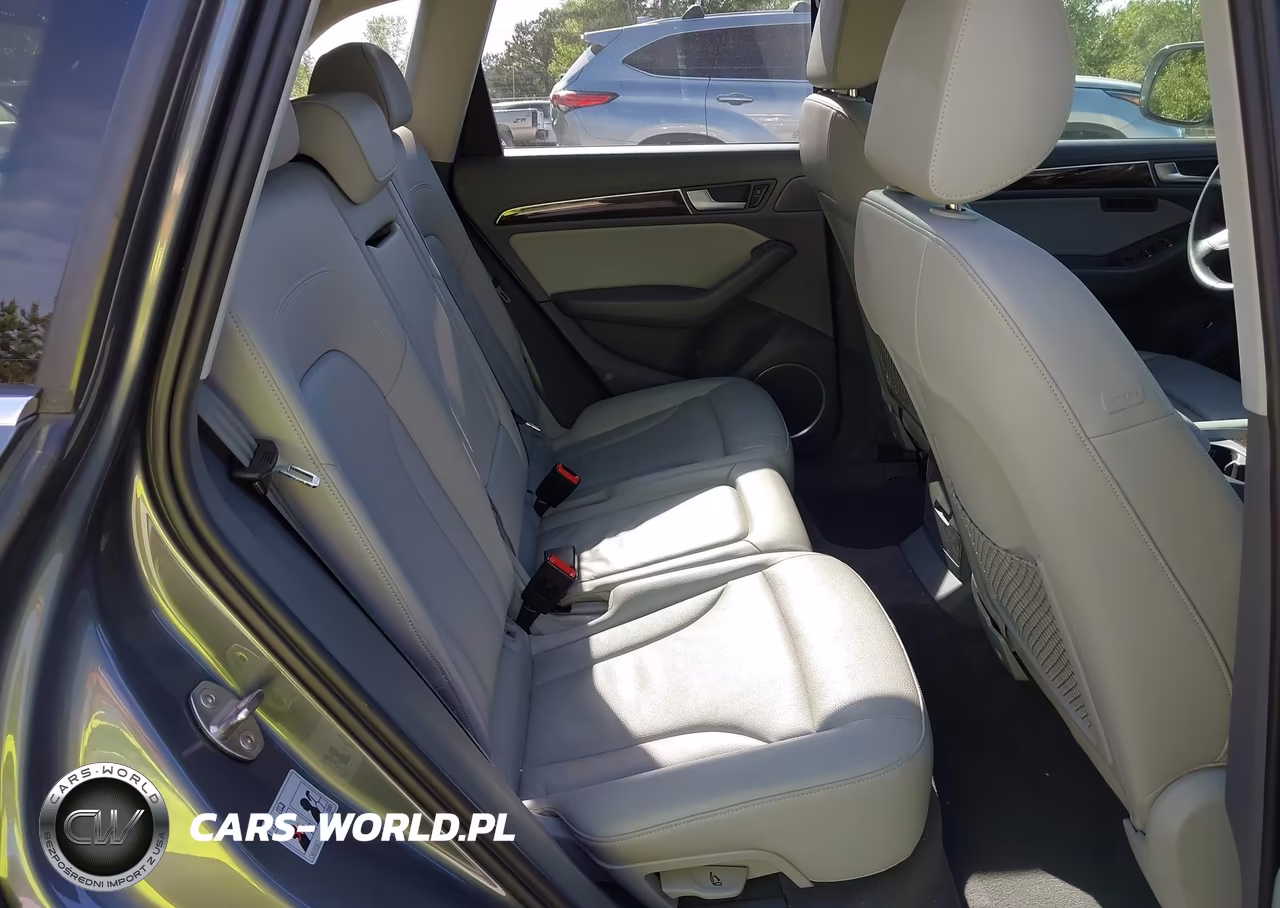 2016 Audi Q5 2.0T Premium VIN:WA1L2AFP6GA037599 - 8