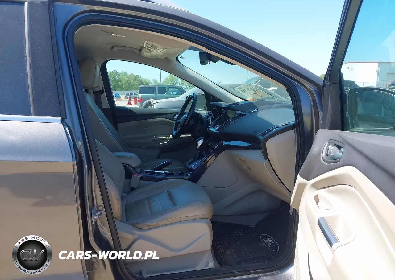 2014 Ford Escape Titanium VIN:1FMCU0J92EUA66186 - 5