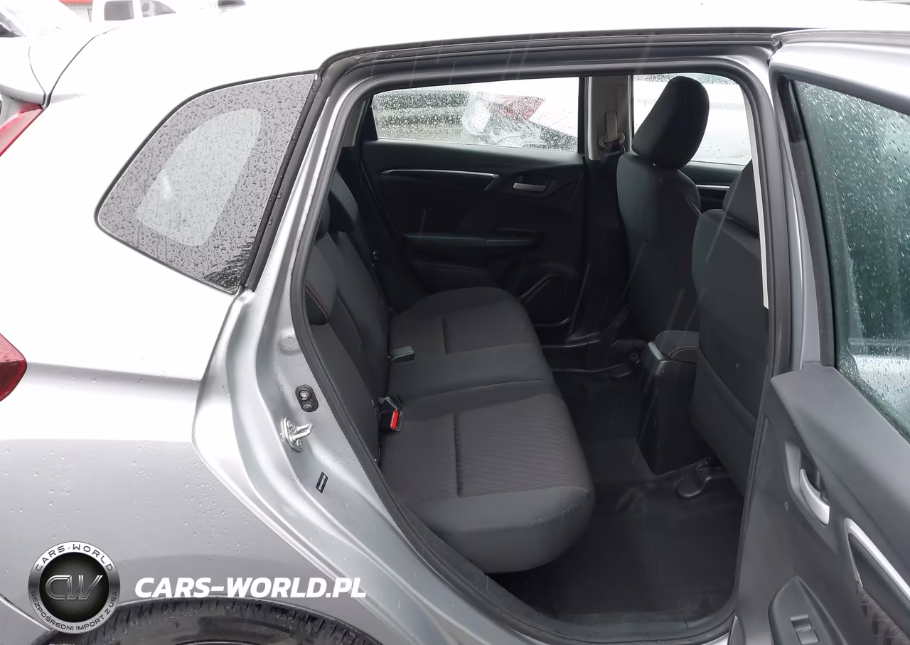 2020 Honda Fit Sport VIN:3HGGK5H6XLM715398 - 18