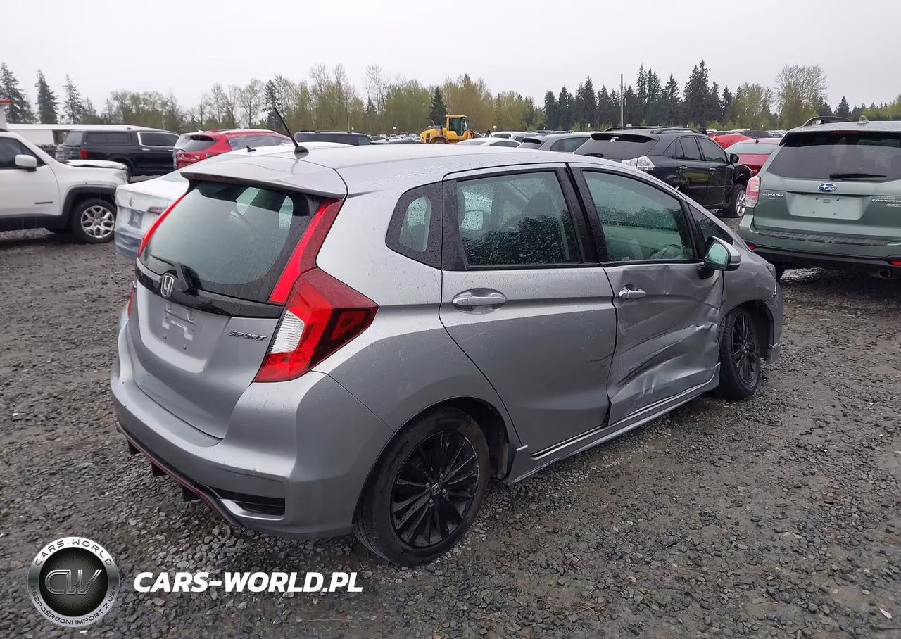 2020 Honda Fit Sport VIN:3HGGK5H6XLM715398 - 4