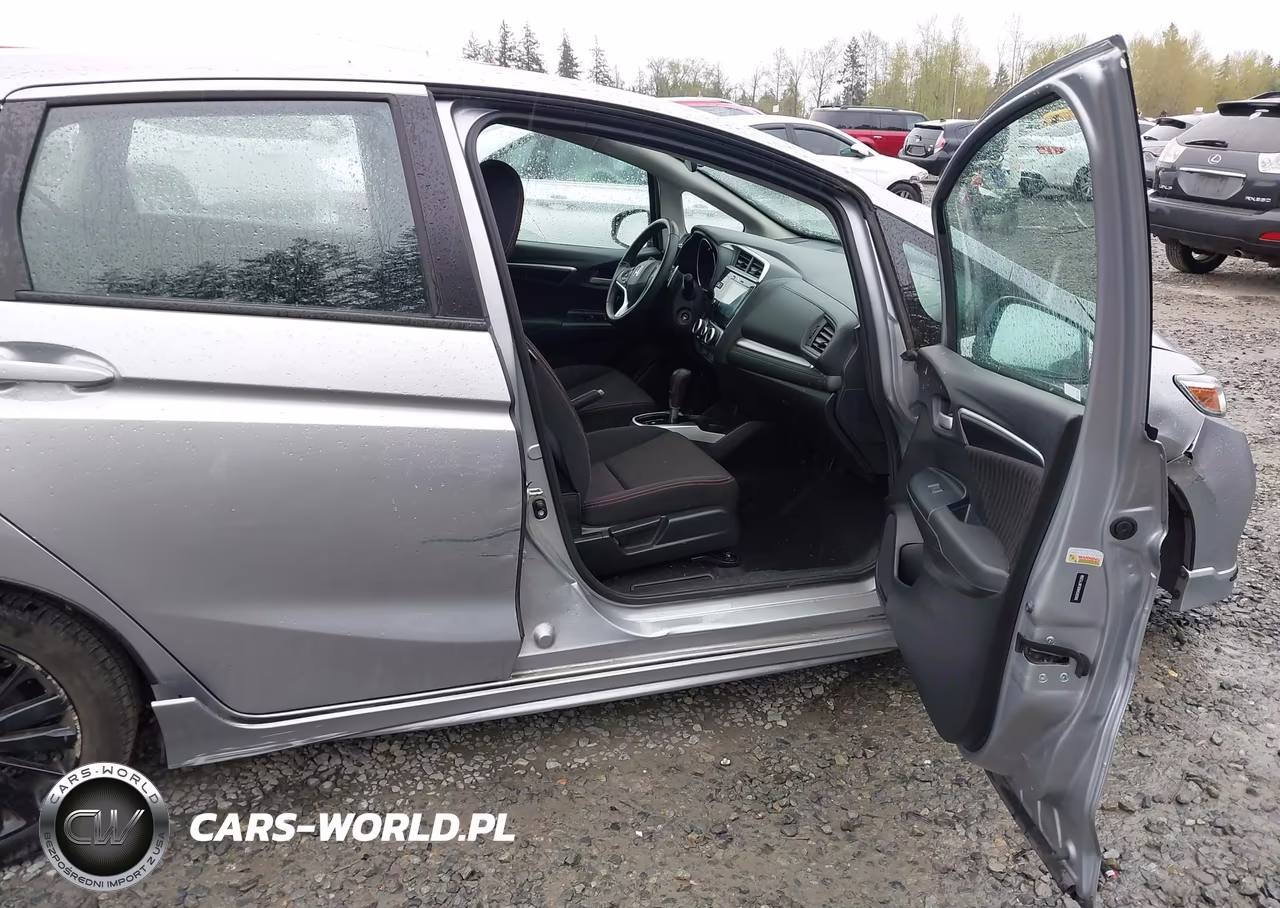 2020 Honda Fit Sport VIN:3HGGK5H6XLM715398 - 5