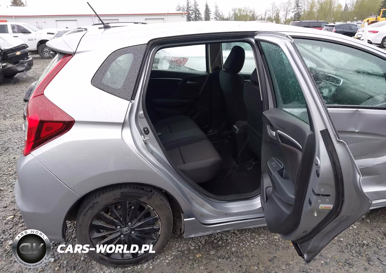 2020 Honda Fit Sport VIN:3HGGK5H6XLM715398 - 8