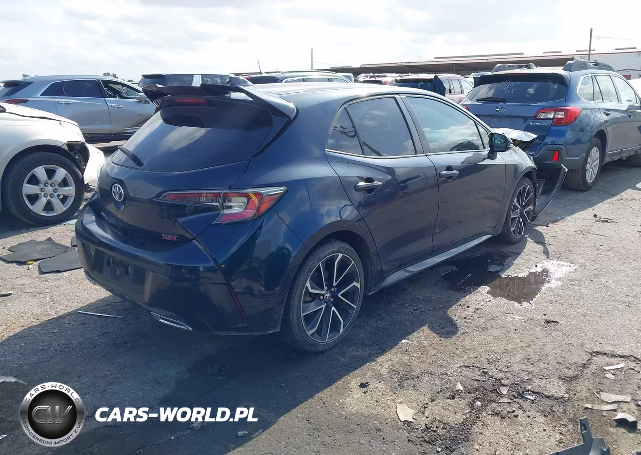 2019 Toyota Corolla Xse VIN:JTNK4RBE8K3040432 - 4