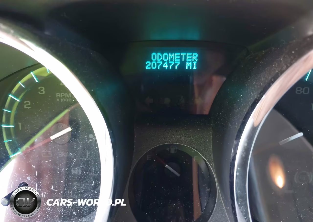 2009 Chevrolet Traverse Ls VIN:1GNEV13D29S173376 - 14