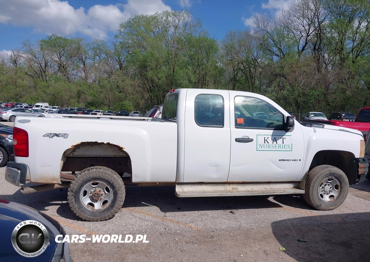2007 Chevrolet Silverado 2500Hd Work Truck VIN:1GCHK29K57E576788 - 13