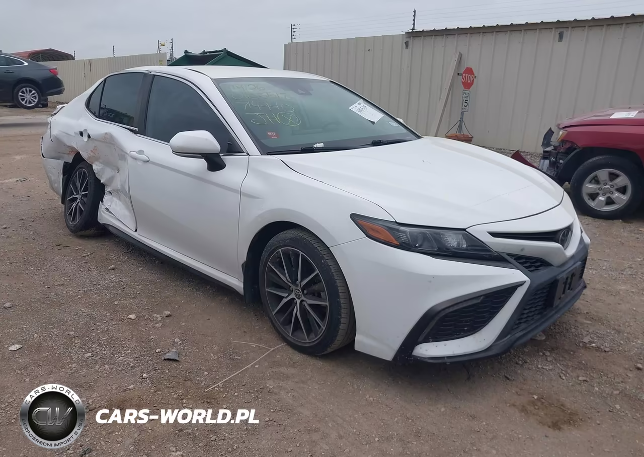 2022 Toyota Camry Se – zdjęcie 1 z 16