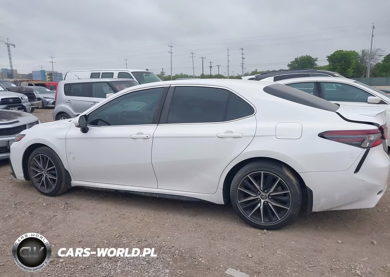 2022 Toyota Camry Se VIN:4T1G11AK4NU714940 - 14