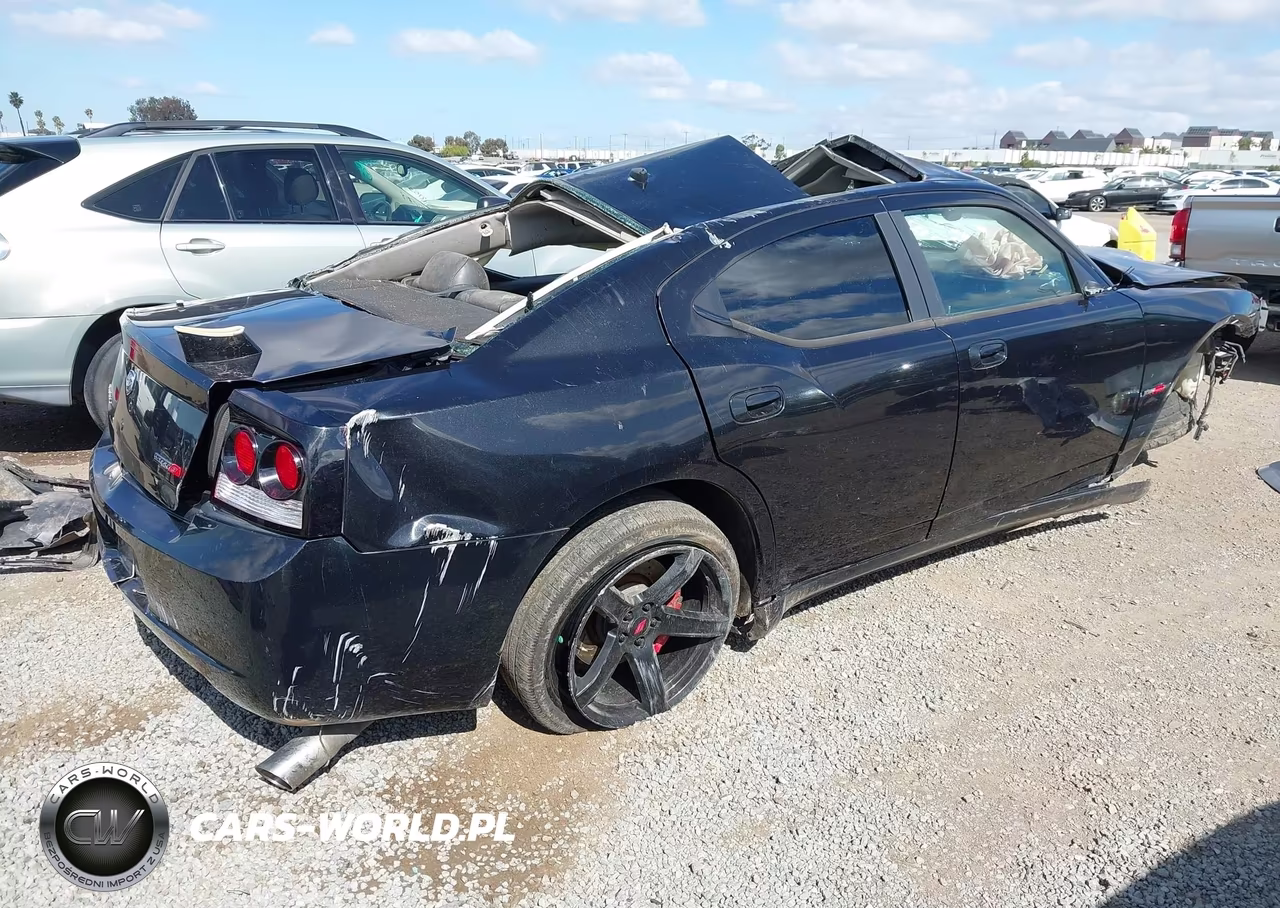 2008 Dodge Charger Srt8 VIN:2B3LA73W78H240173 - 4