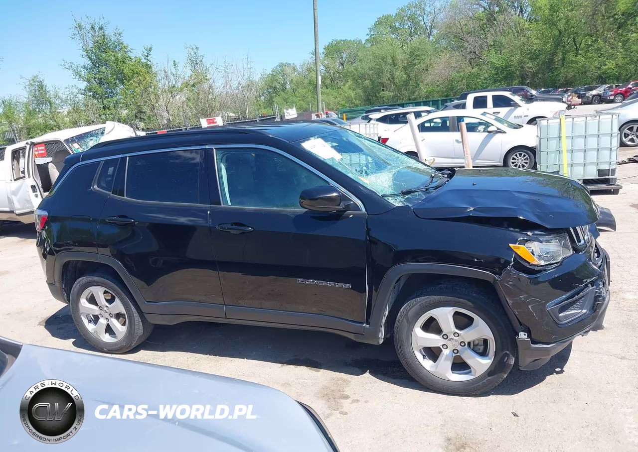 2018 Jeep Compass Latitude 4X4 VIN:3C4NJDBB0JT413839 - 14