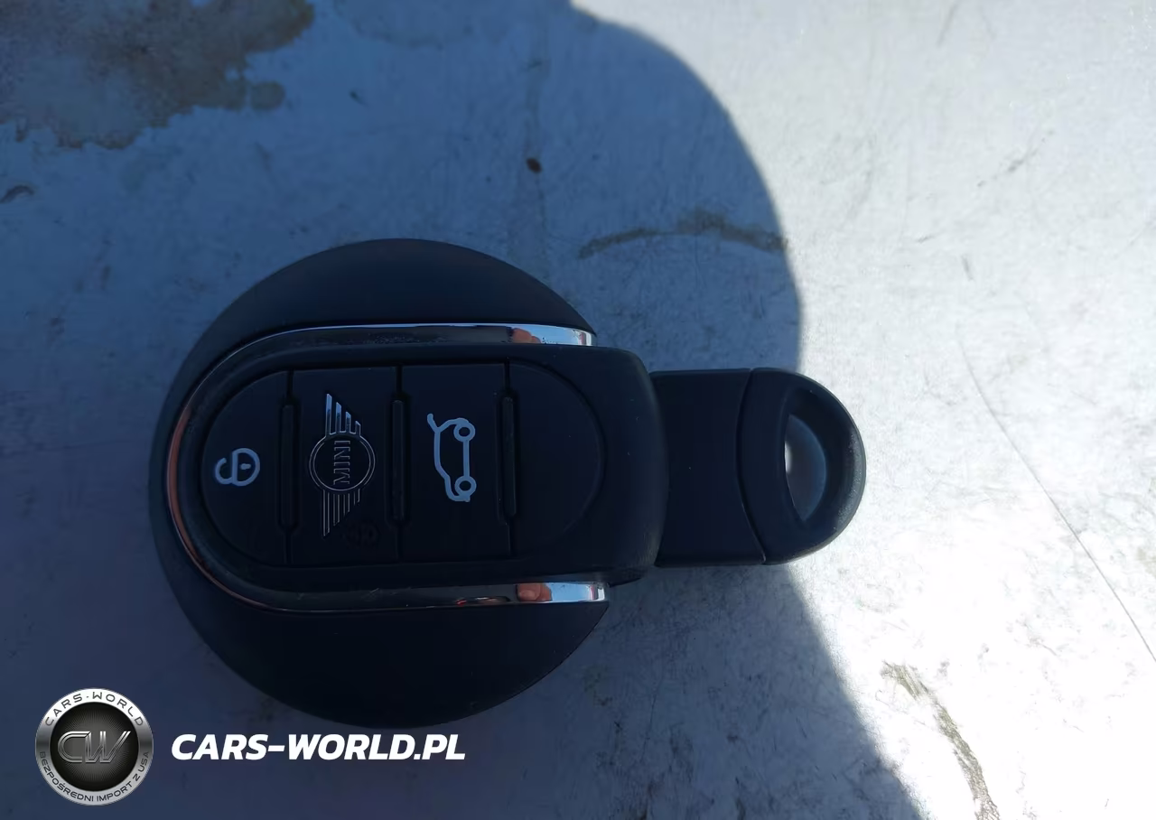 2020 Mini Countryman Cooper VIN:WMZYW3C02L3L18218 - 11