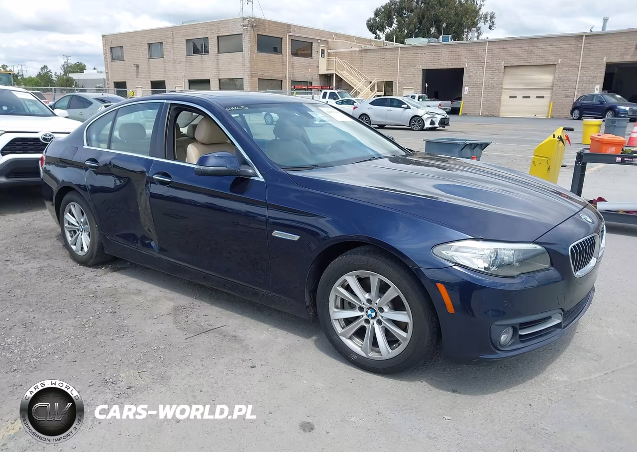 2015 BMW 528I