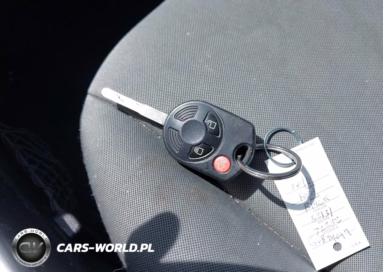 2016 Ford Escape Se VIN:1FMCU0GXXGUB94099 - 11