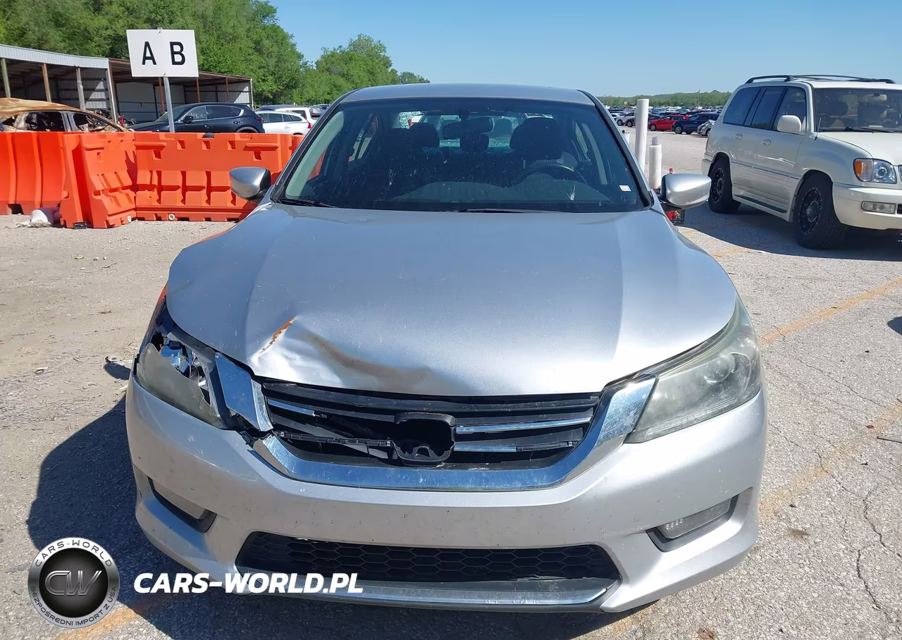 2015 Honda Accord Sport VIN:1HGCR2F59FA094434 - 12