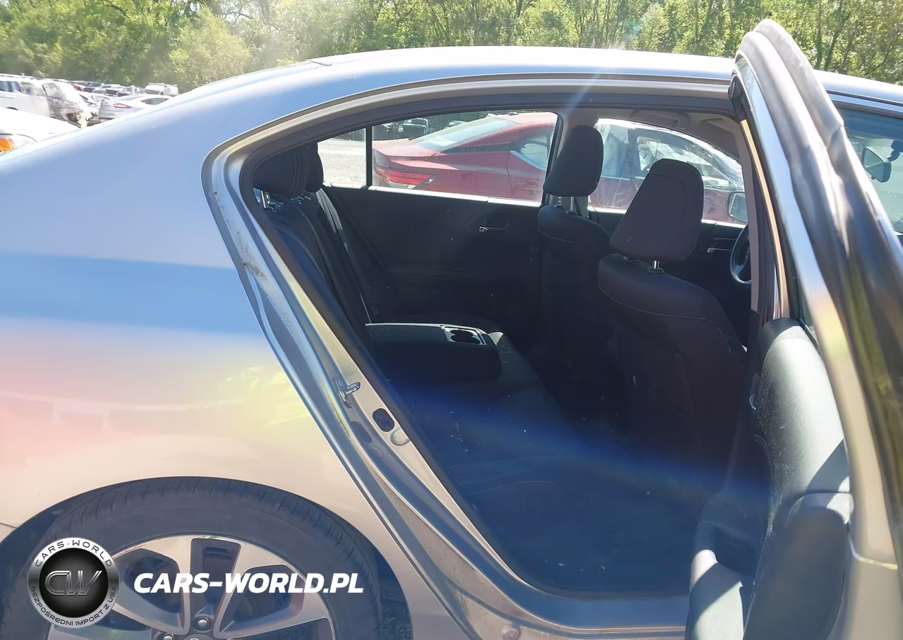 2015 Honda Accord Sport VIN:1HGCR2F59FA094434 - 8