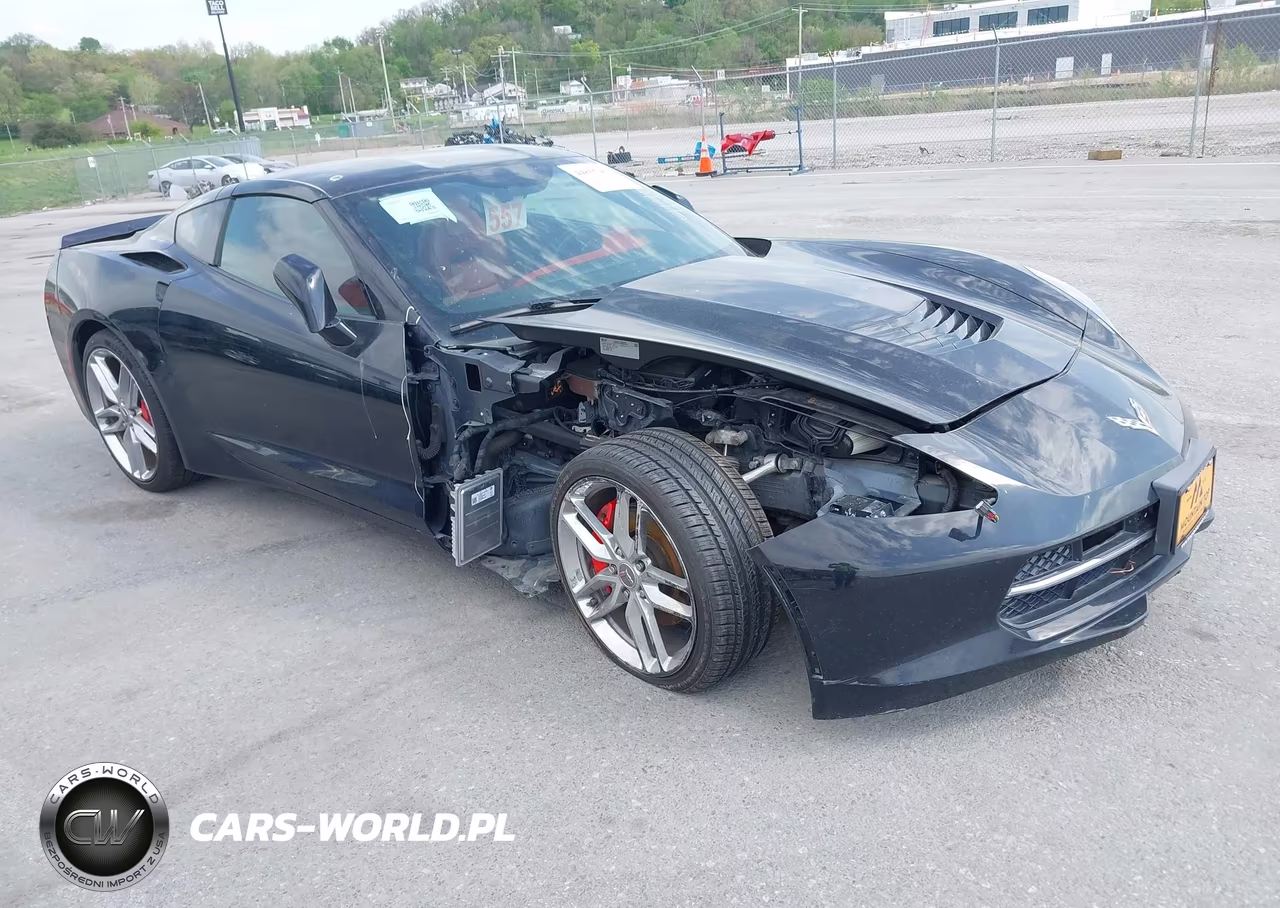 2015 Chevrolet Corvette Stingray VIN:1G1YB2D71F5113377 - 1