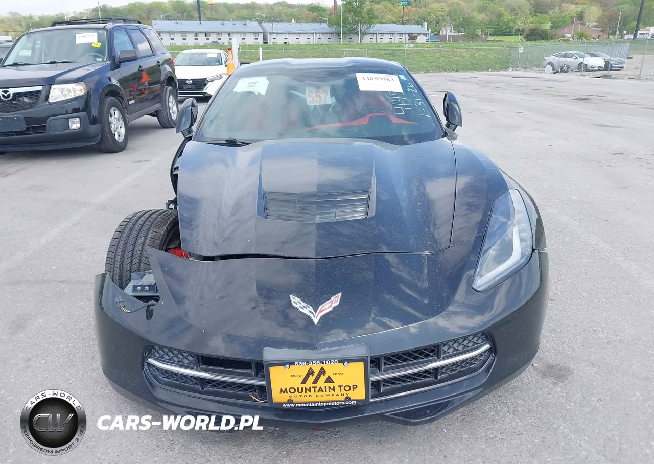 2015 Chevrolet Corvette Stingray VIN:1G1YB2D71F5113377 - 11