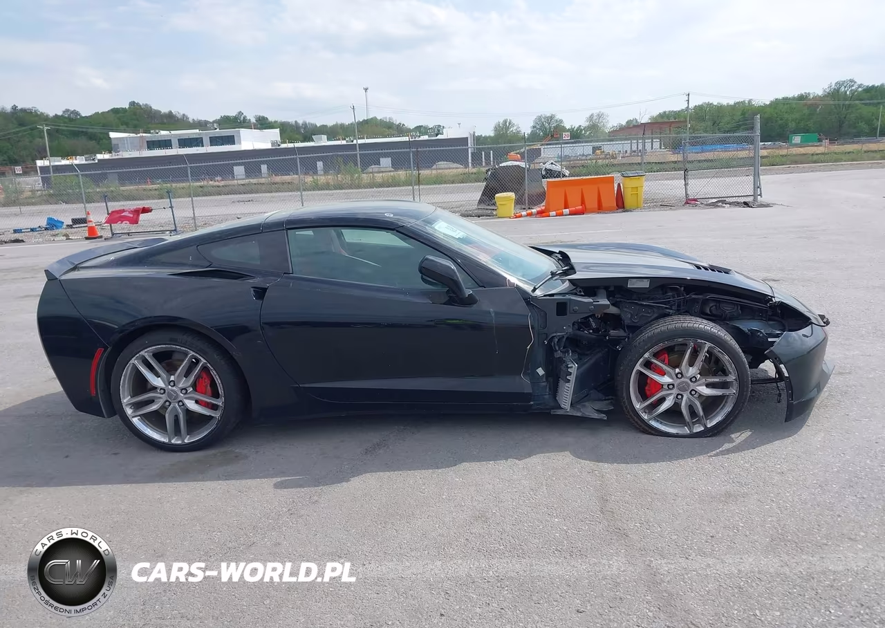 2015 Chevrolet Corvette Stingray VIN:1G1YB2D71F5113377 - 12