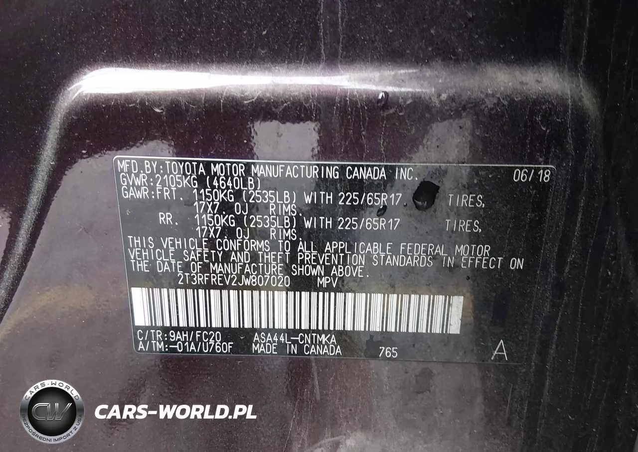 2018 Toyota Rav4 Xle VIN:2T3RFREV2JW807020 - 9