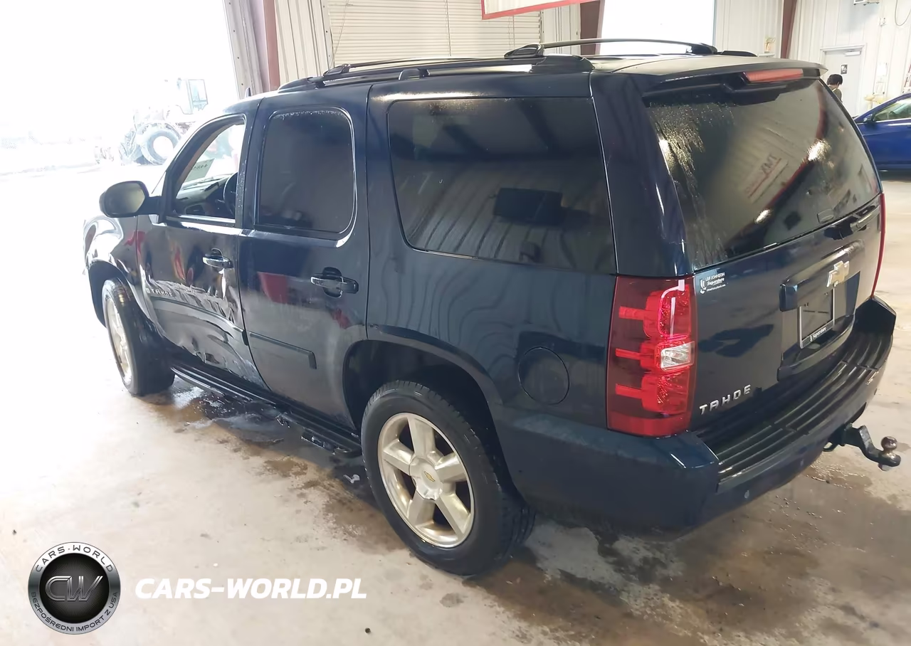 2008 Chevrolet Tahoe Lt VIN:1GNFC13J78R138922 - 3
