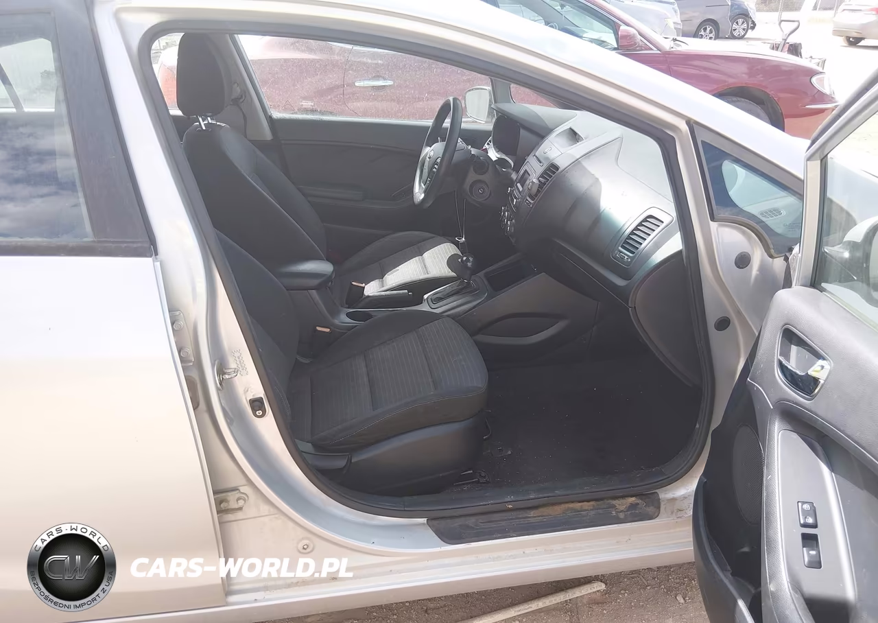 2016 Kia Forte Lx VIN:KNAFX4A66G5442730 - 5