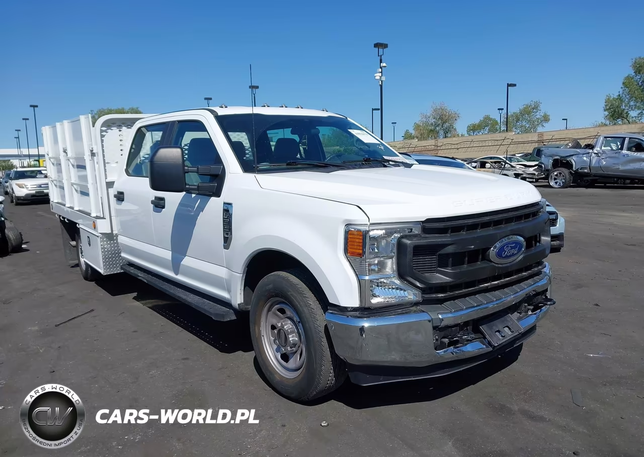 2021 Ford F-350 Chassis Xl