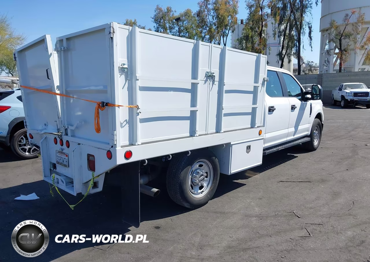 2021 Ford F-350 Chassis Xl VIN:1FD8W3E6XMED90979 - 4