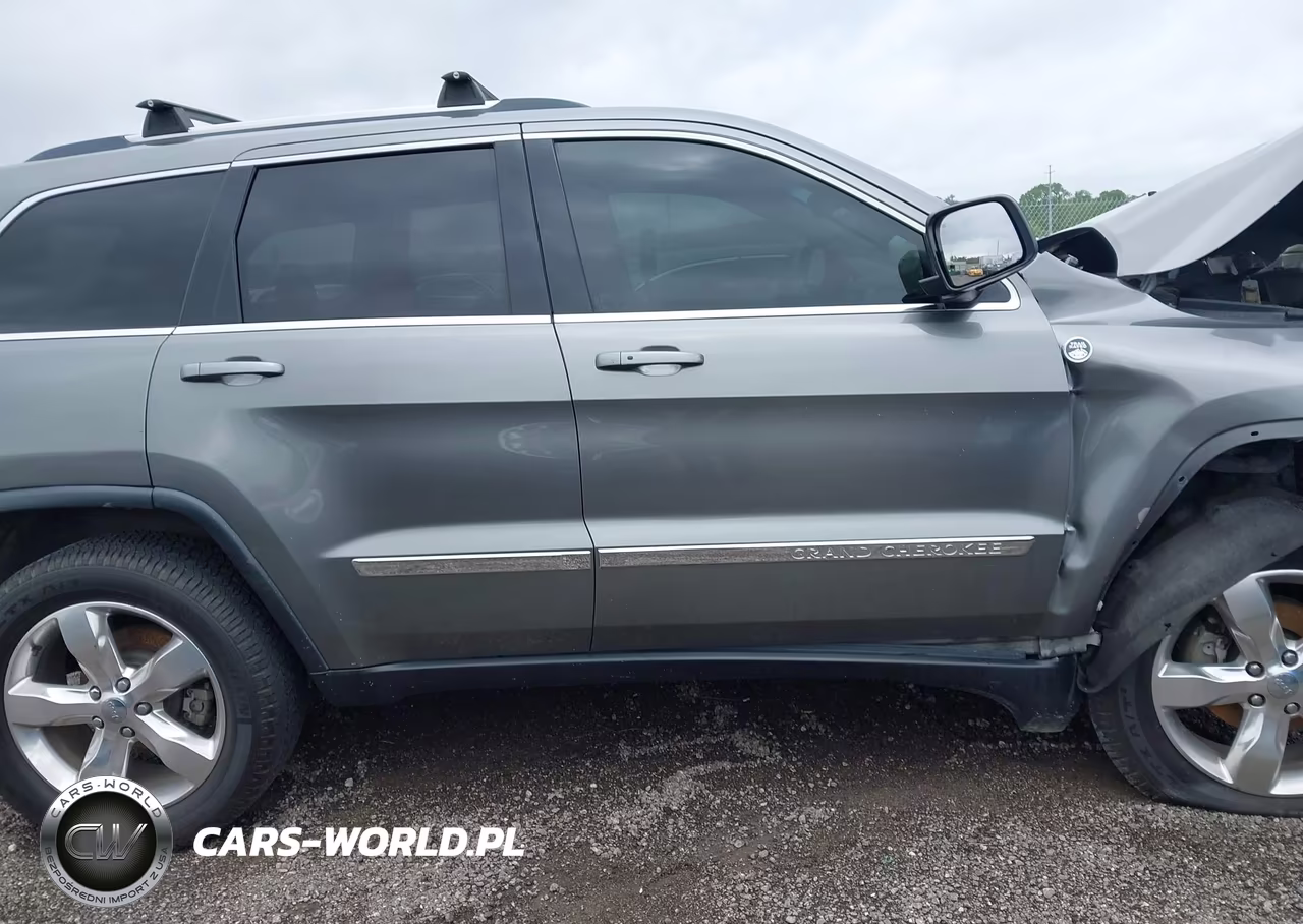 2013 Jeep Grand Cherokee Laredo VIN:1C4RJFAG9DC612463 - 14
