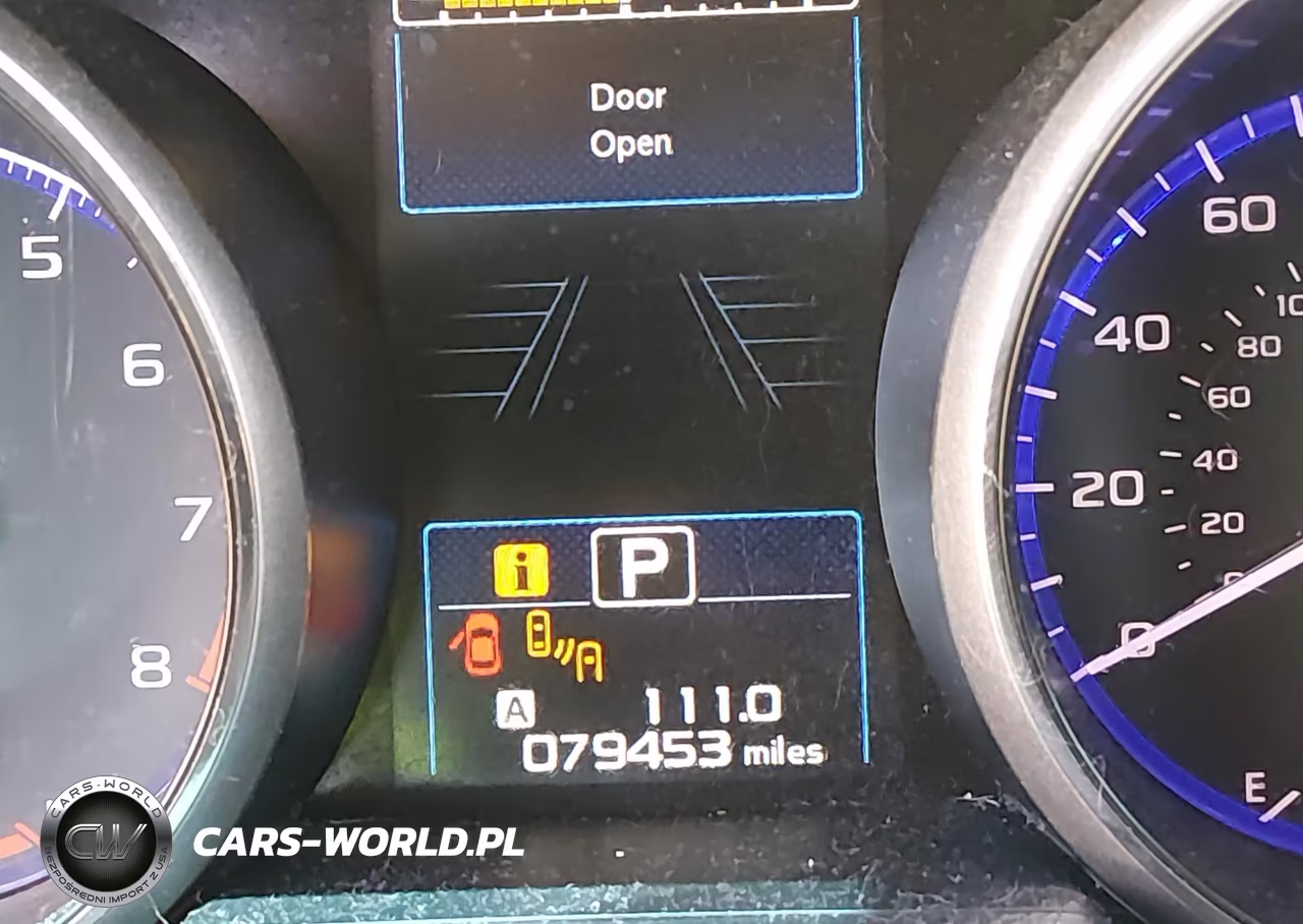 2018 Subaru Outback 3.6R Touring VIN:4S4BSETC4J3340575 - 15