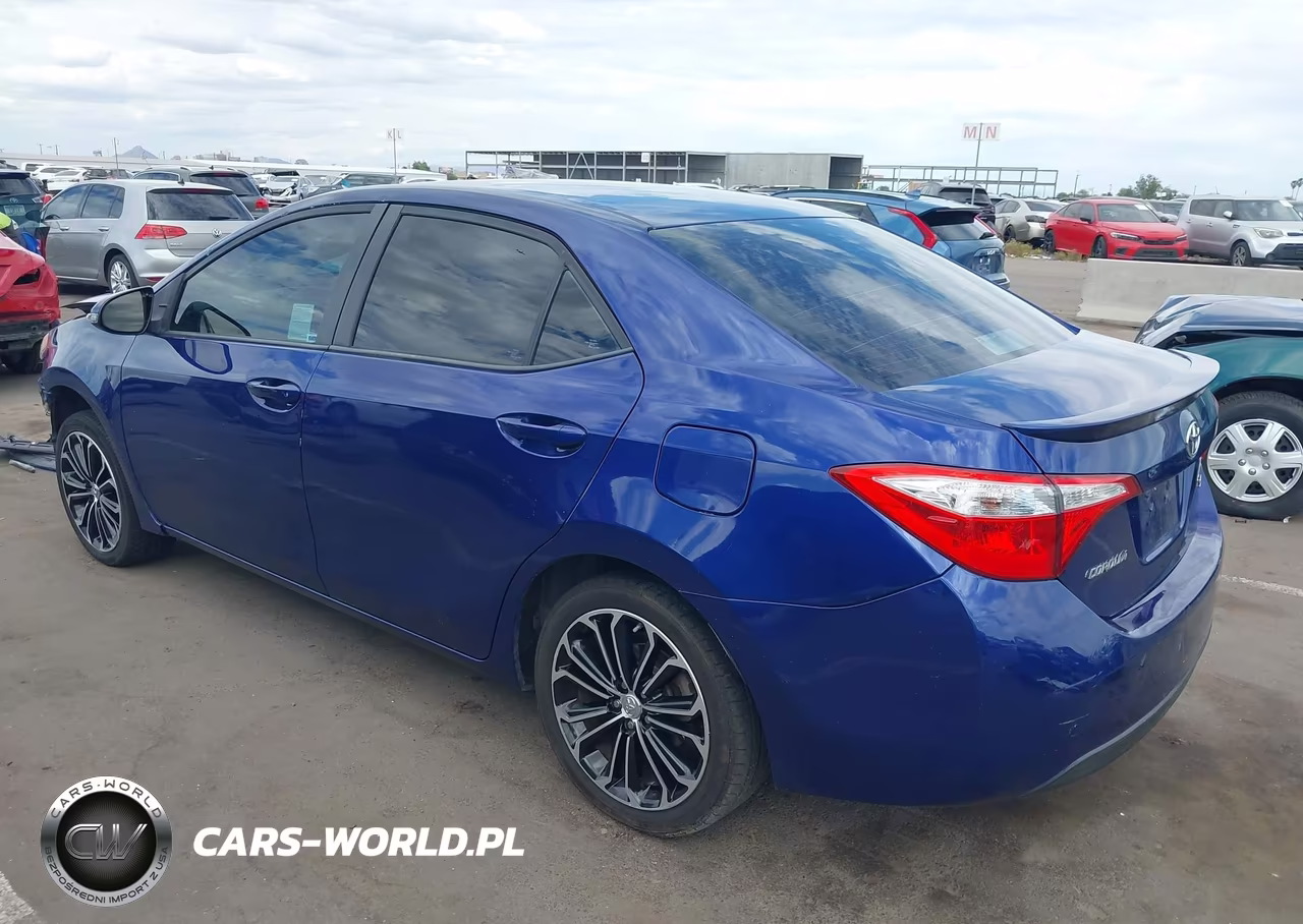 2015 Toyota Corolla S Plus VIN:5YFBURHE7FP268656 - 3