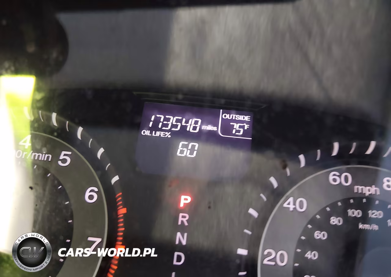 2015 Honda Odyssey Ex-L VIN:5FNRL5H68FB011374 - 15