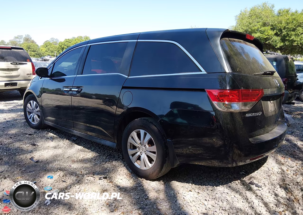2015 Honda Odyssey Ex-L VIN:5FNRL5H68FB011374 - 3