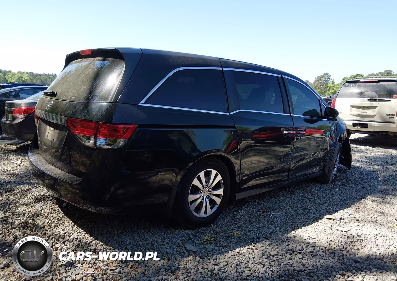 2015 Honda Odyssey Ex-L VIN:5FNRL5H68FB011374 - 4