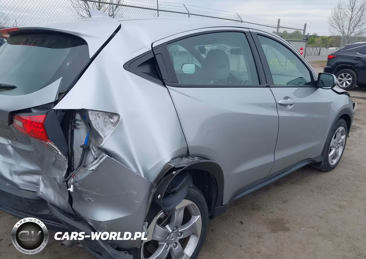 2020 Honda Hr-V Awd Lx VIN:3CZRU6H34LM723410 - 6