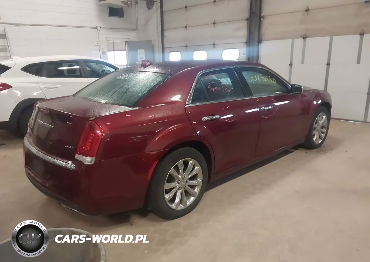 2019 Chrysler 300 Limited Awd VIN:2C3CCAKG1KH577983 - 4