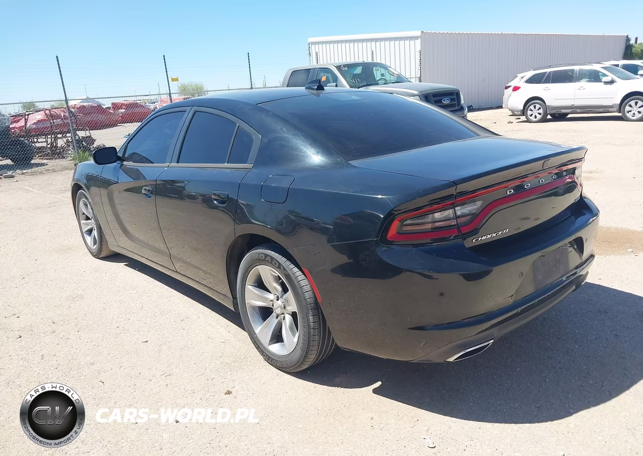 2018 Dodge Charger Sxt Plus Rwd VIN:2C3CDXHG5JH129123 - 3