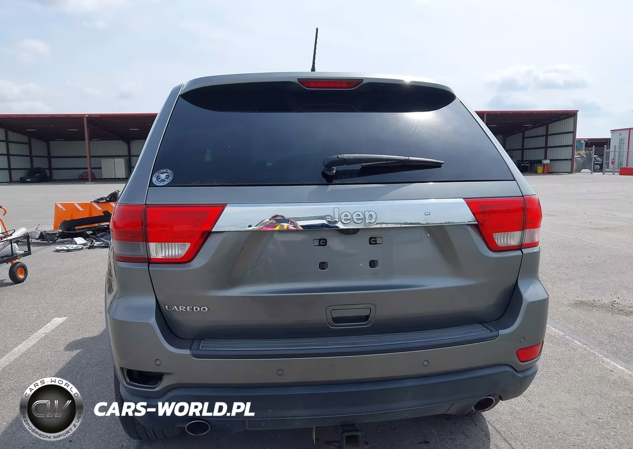 2012 Jeep Grand Cherokee Laredo VIN:1C4RJEAT6CC116302 - 16
