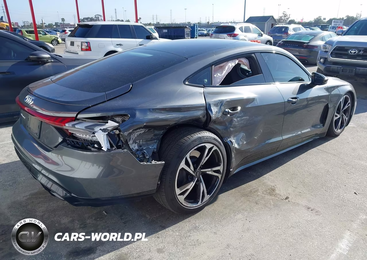 2023 Audi E-Tron Gt Premium Plus Quattro VIN:WAUCJBFW2P7004549 - 4