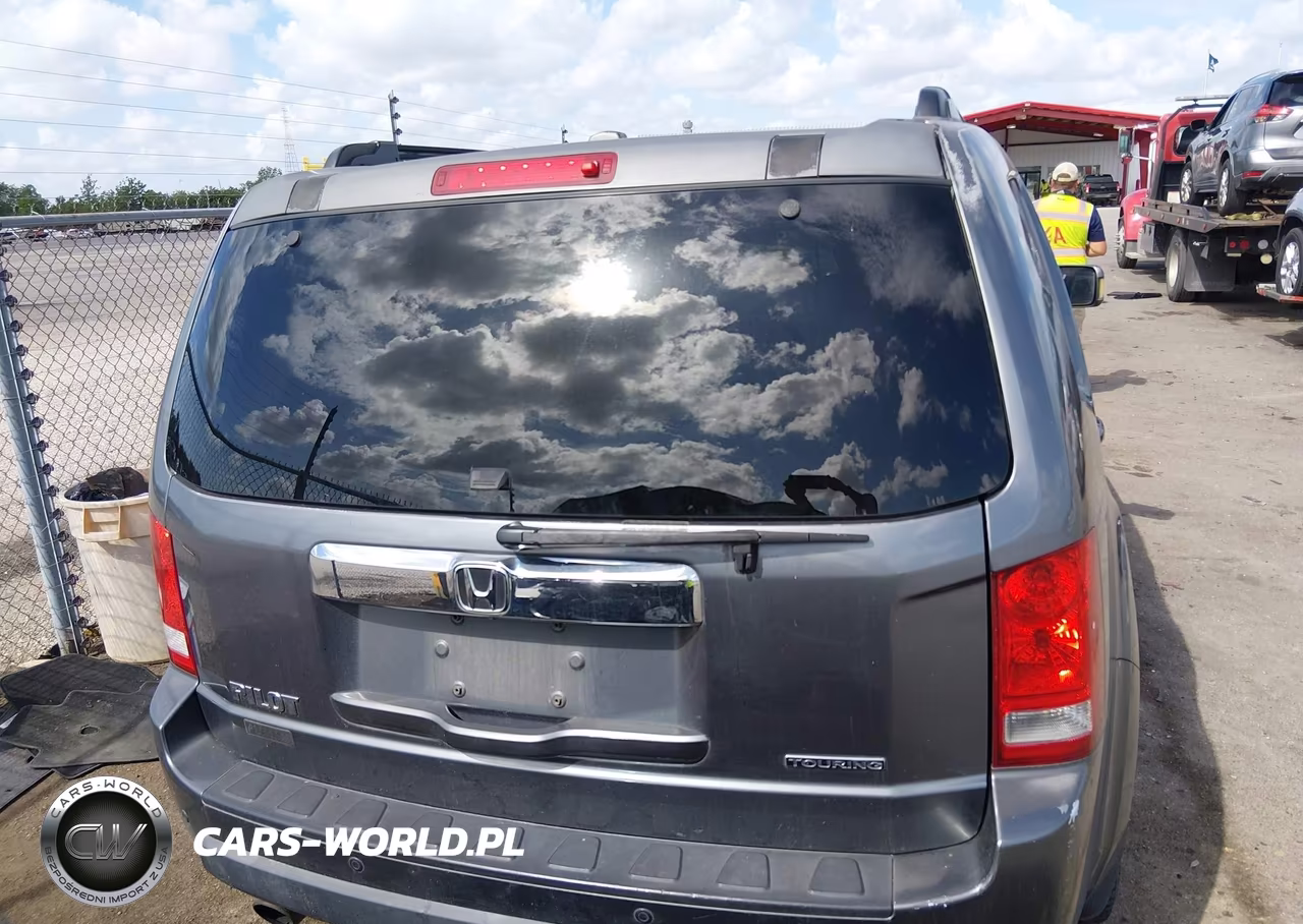 2010 Honda Pilot Touring VIN:5FNYF3H91AB010948 - 16