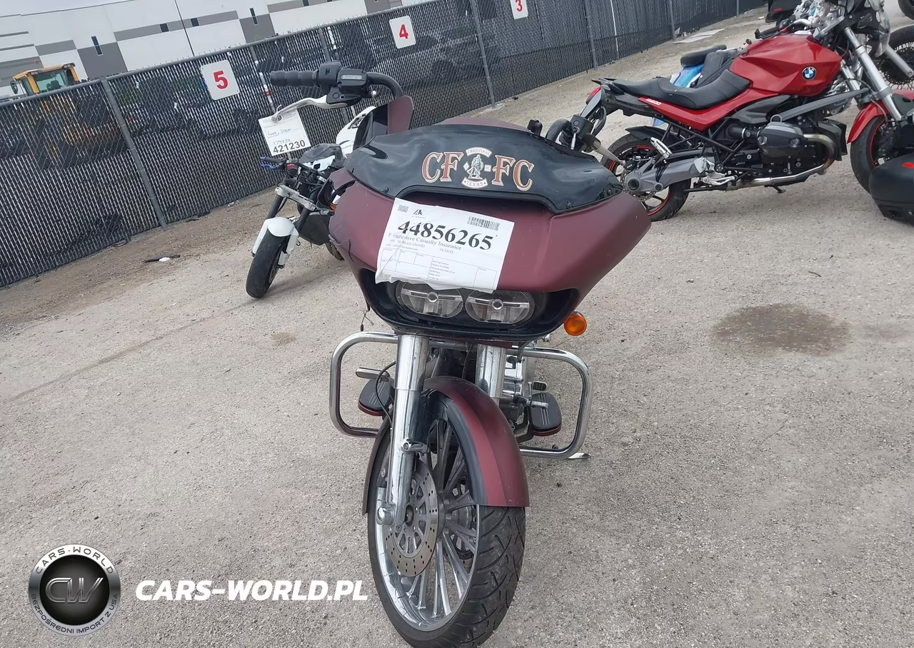 2016 Harley-Davidson Fltrxs Road Glide Special VIN:1HD1KTM16GB642691 - 5
