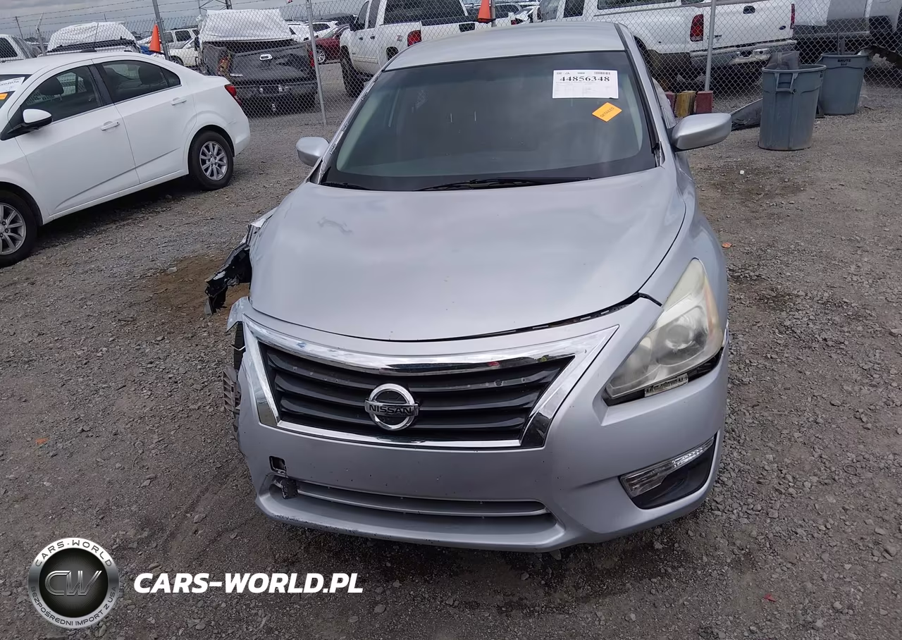 2015 Nissan Altima 2.5 S VIN:1N4AL3AP6FC569568 - 12
